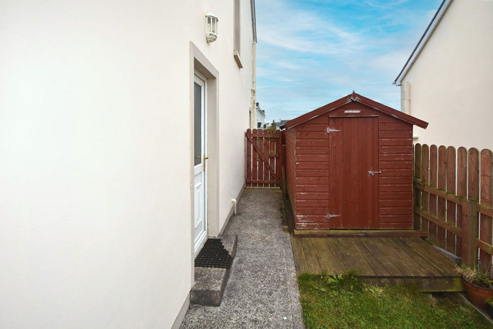 Storage shed in rear garden
